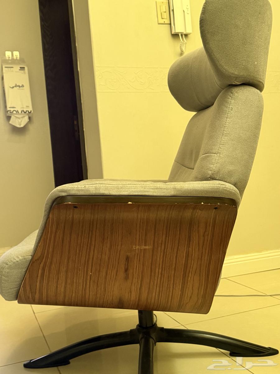 Recliner chair with comfortable footrest, contact me on WhatsApp64453544993153113