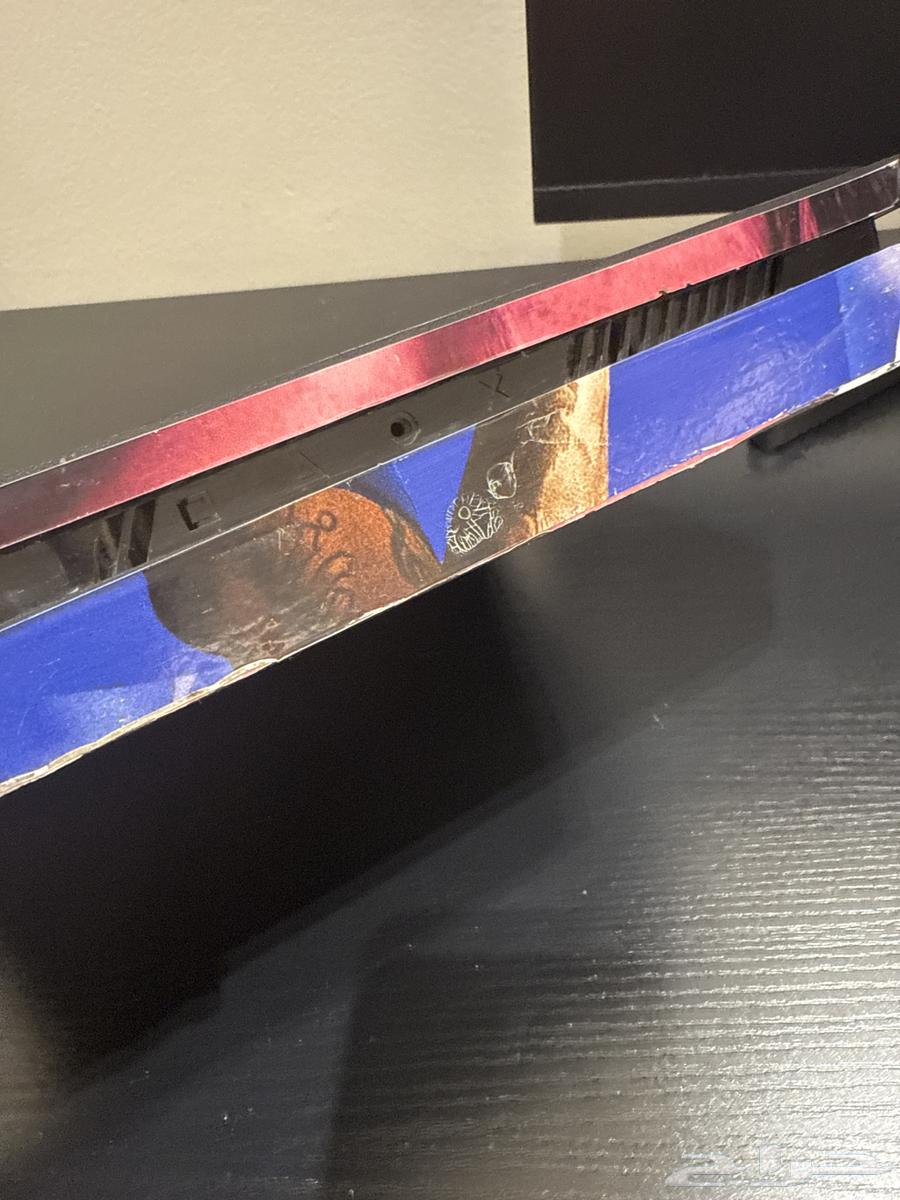 سوني وشاشه وكرسي وطاوله 90064455604294913113