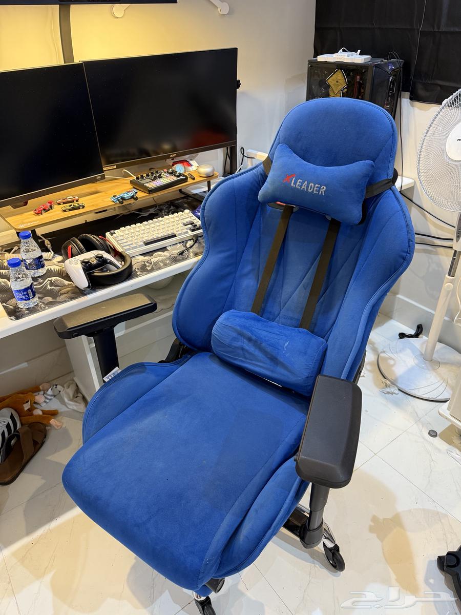 كرسي اكس ليدرز لون ازرق مع مسند قدم64450825140226111