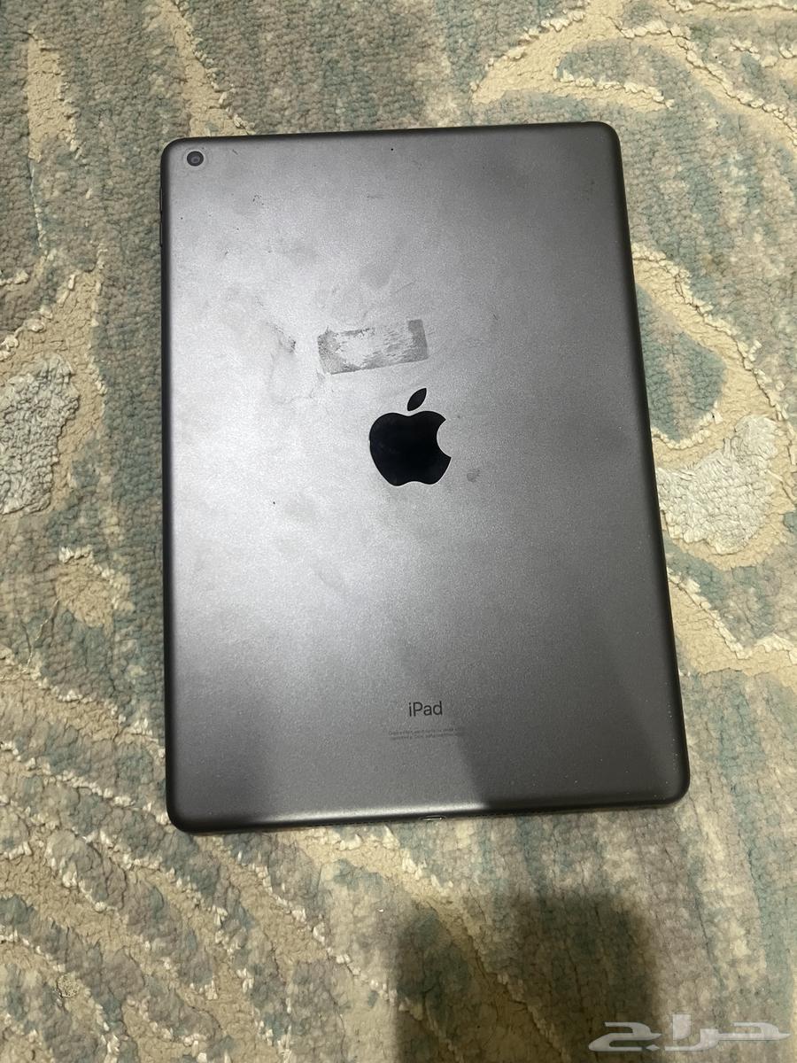 ايباد الجيل الثامن64451632700035114