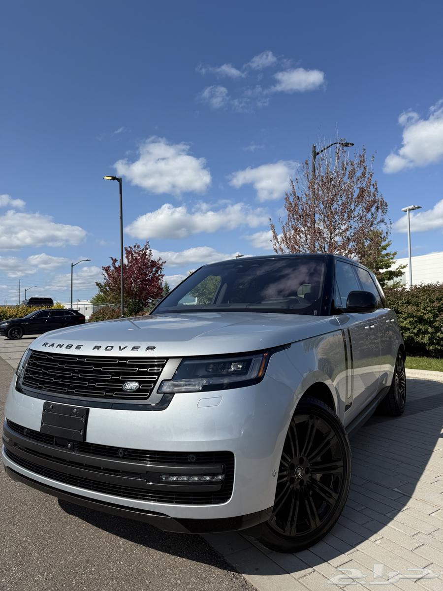 للبيع رانج روفر فوج موديل 2023 - V8 بسعر خرافي وارد كندا64623666594817110