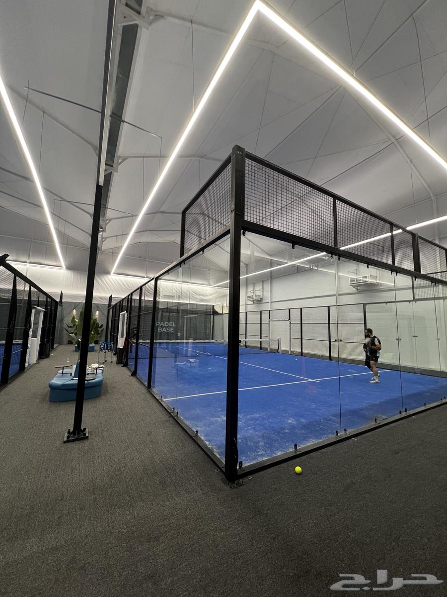 ملعب بادل موندو للبيع64454922679938111