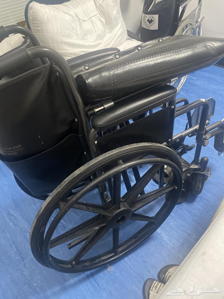 Used but in good condition, large size wheelchair.64450704539009110