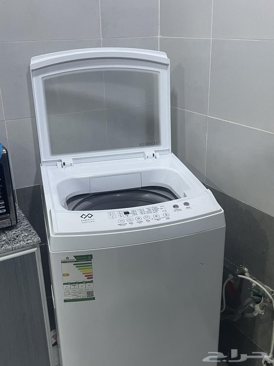 مكيفين ماندو طن ونص حقها والثلاجه والفرن بضمانها كلها64456199414658114