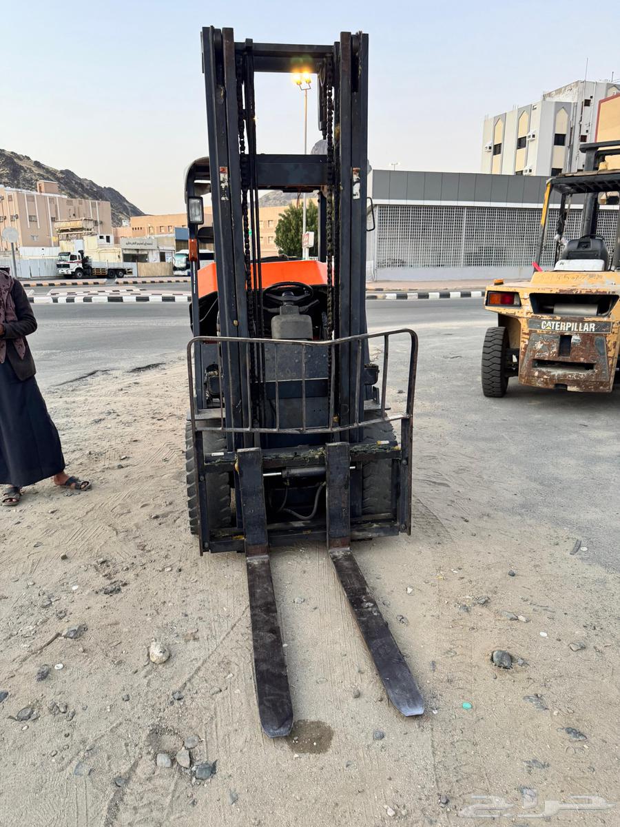 للبيع   فوركليفت 3 طن64619867441537112
