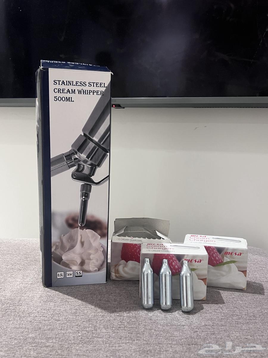 للبيع طقم مضخة كريمه ستانلس ستيل مع كبسولات غاز N20 للتشغيل64455631978881110