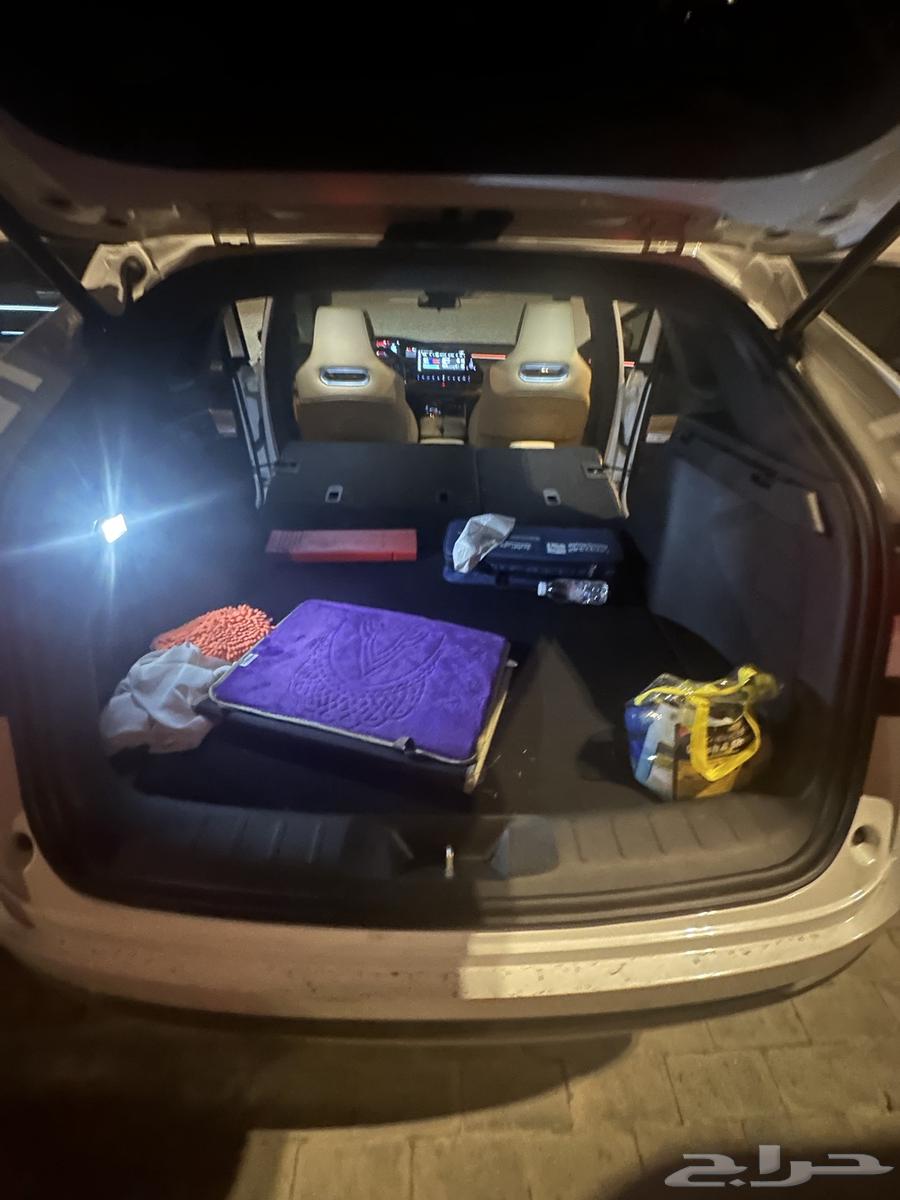 Uni Q from agency 2023, driven 55,000 km, still has free maintenance64214576075777113