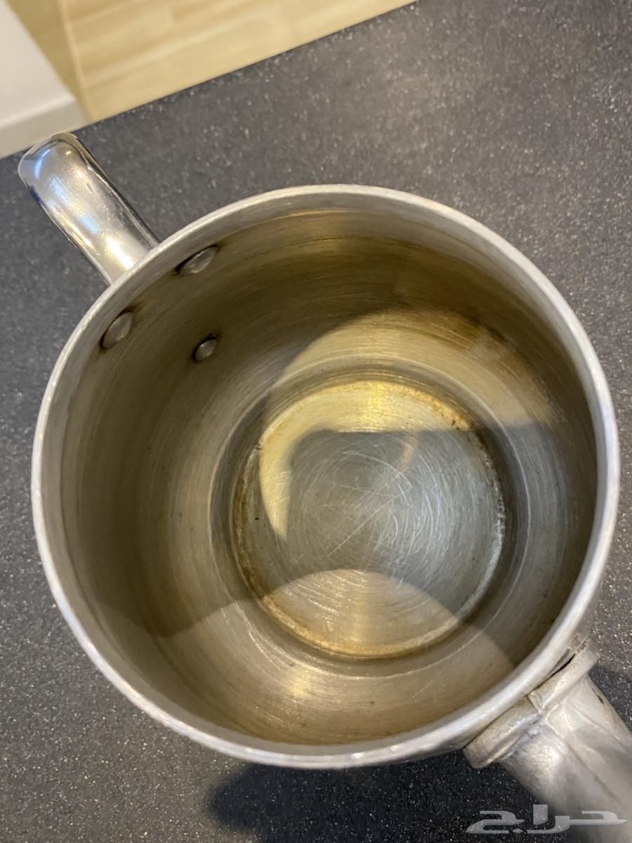 Egyptian tea caddy with composite lid64450960916610110