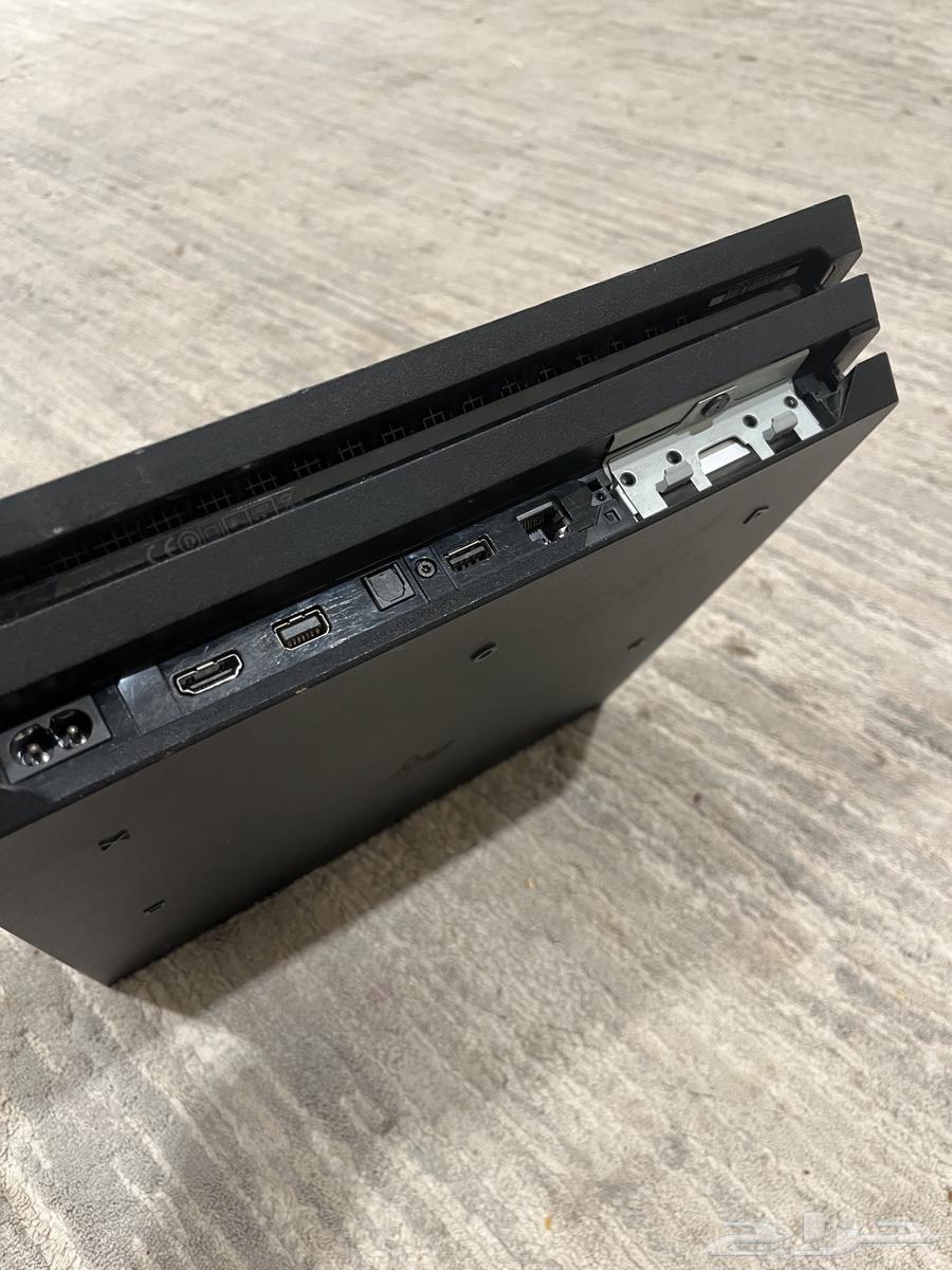 PlayStation only has one broken port input.64454674228097114