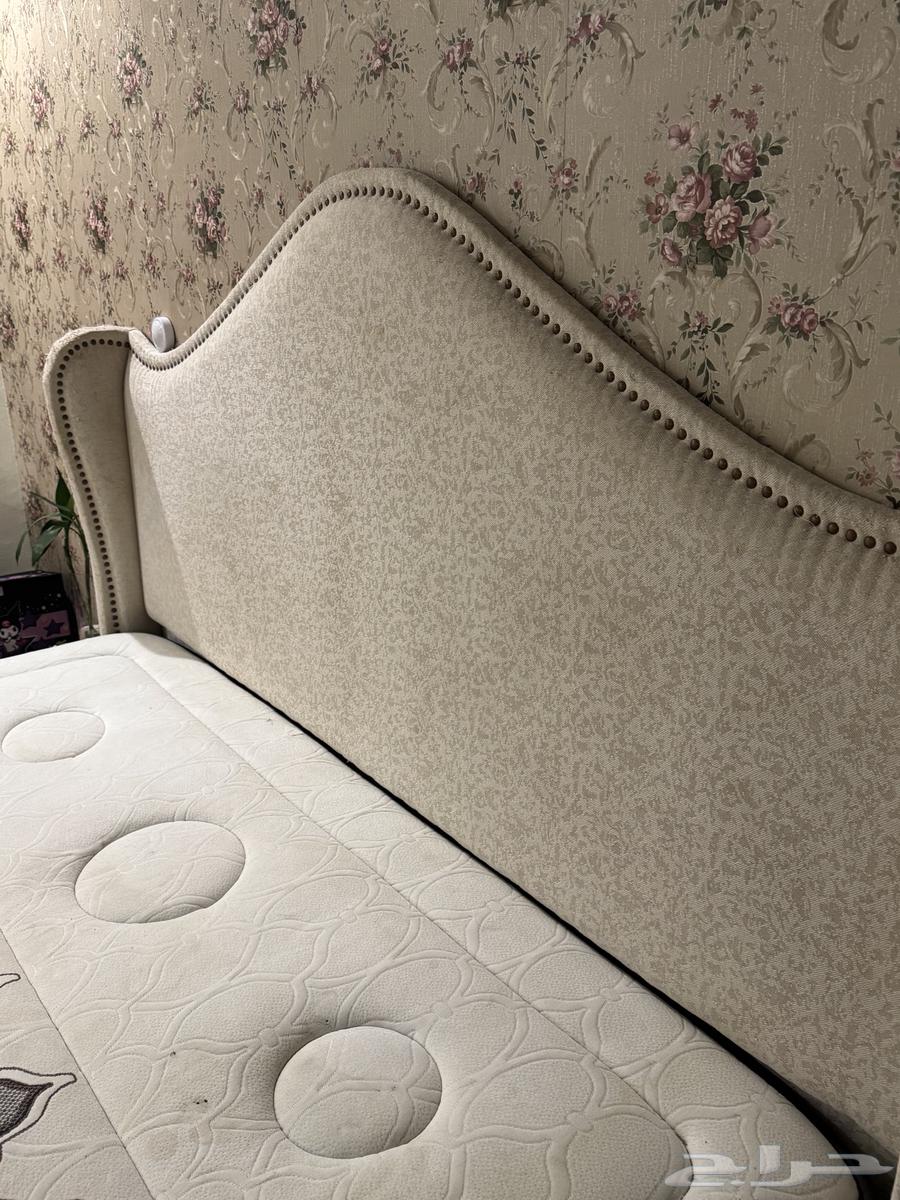 سرير نفرين للبيع ومكرويف وسماعه64452806726658110