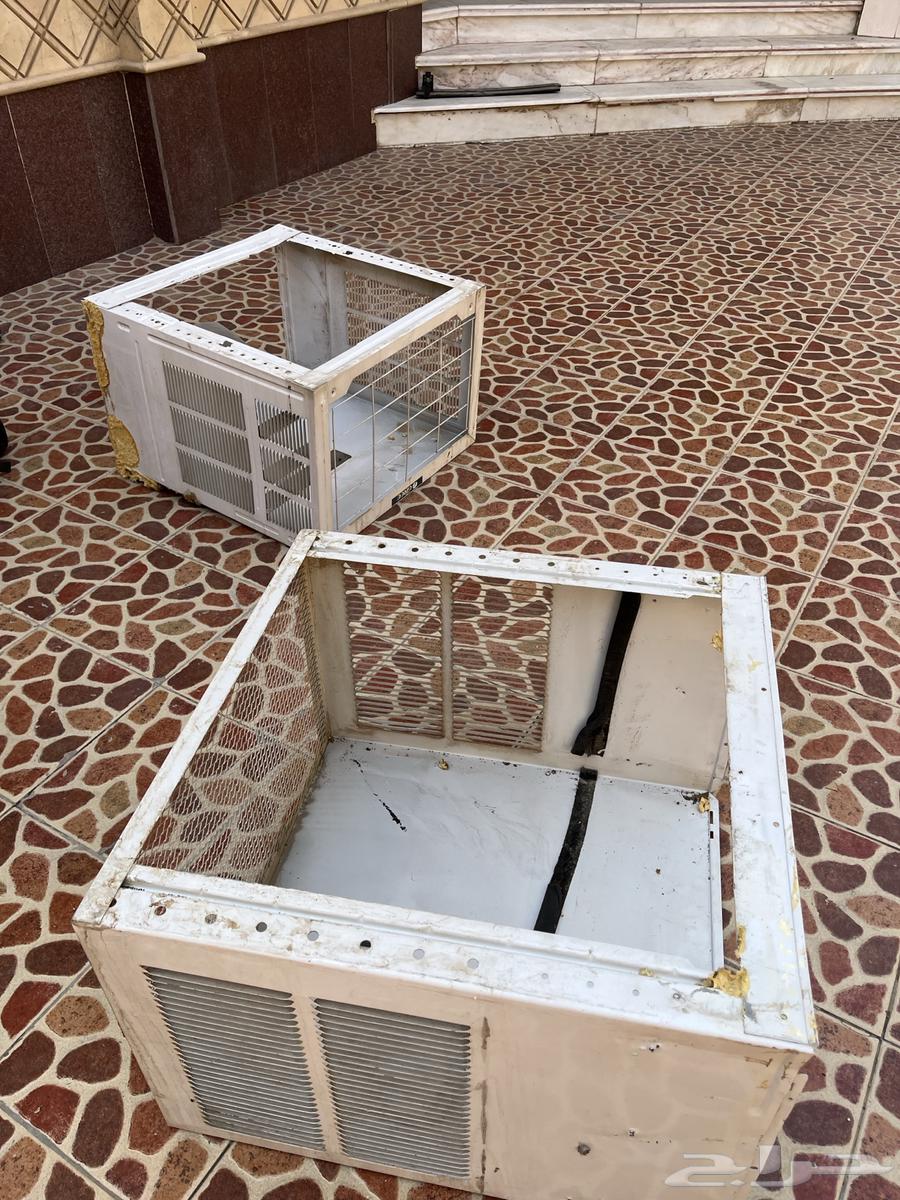 مكيفين للبيع64452888828163112