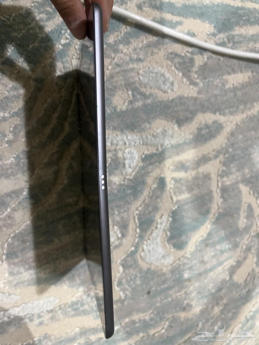 ايباد الجيل الثامن64451632700035110