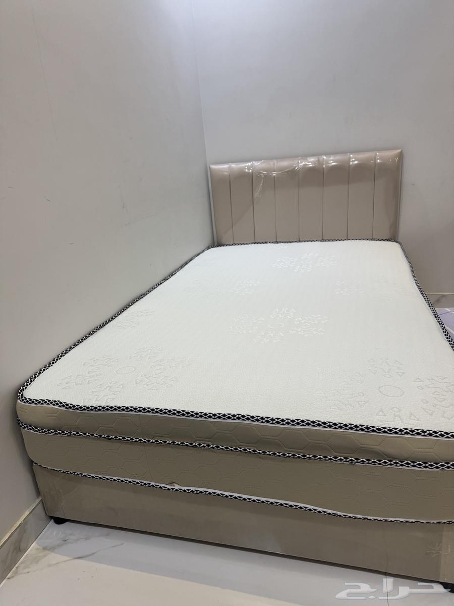 Single and a half bed with mattress64452820264961110