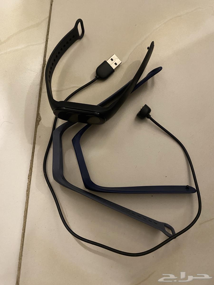 ساعة شاومي باند 7 نظيييفه Xiaomi Mi Band 764451203813123112
