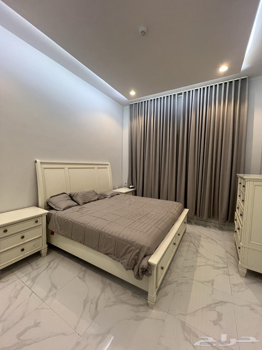 غرفة نوم كوين مودرن امريكي64452306420611110