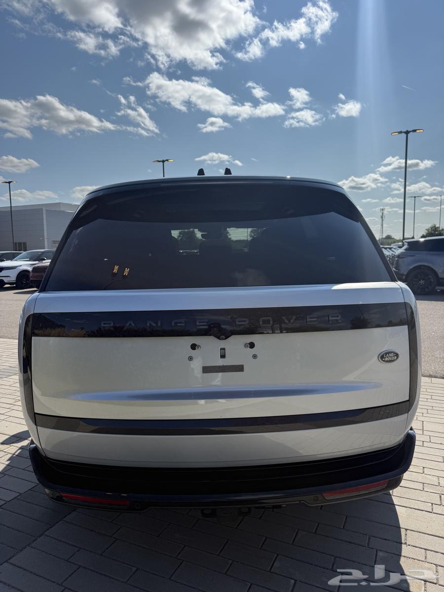 للبيع رانج روفر فوج موديل 2023 - V8 بسعر خرافي وارد كندا64623666594817114