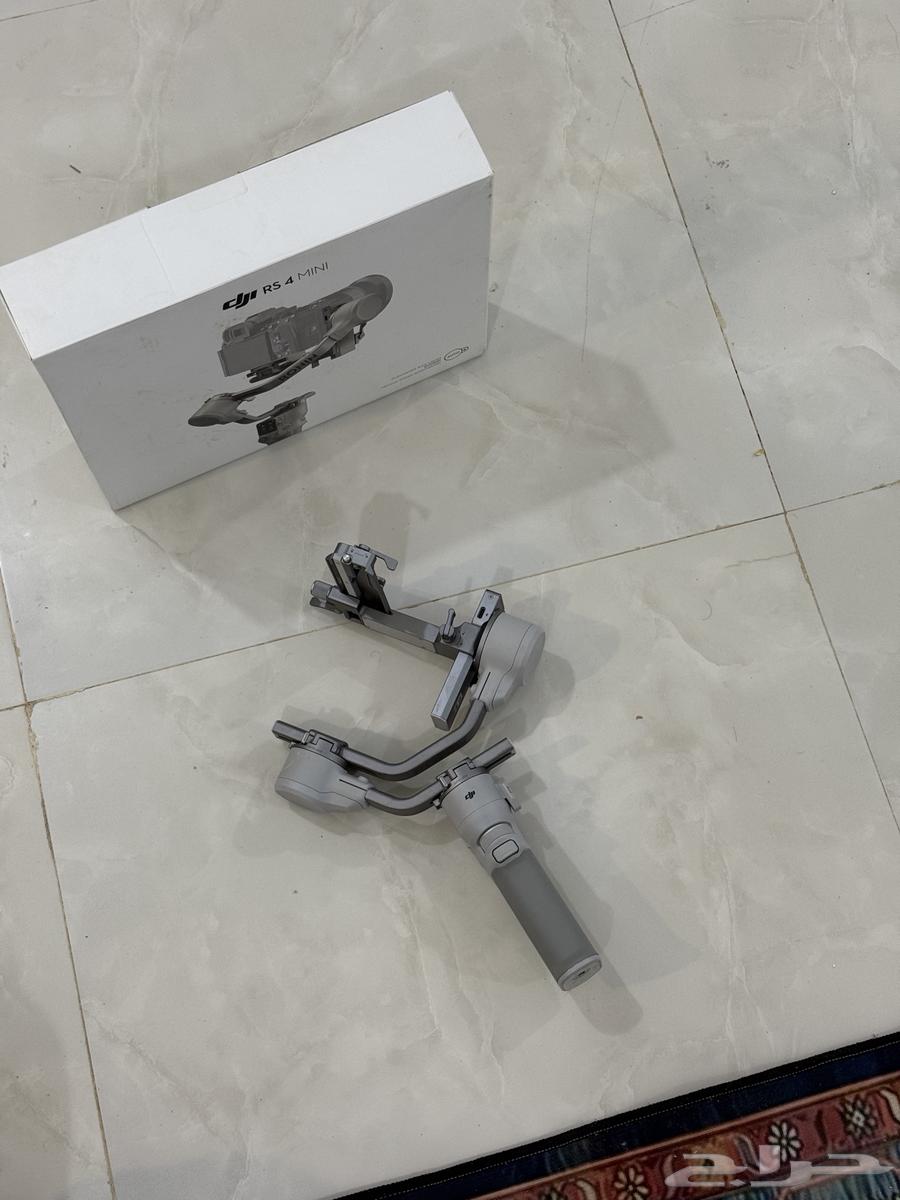 Suitable camera vibration damper for all cameras64453229508099110