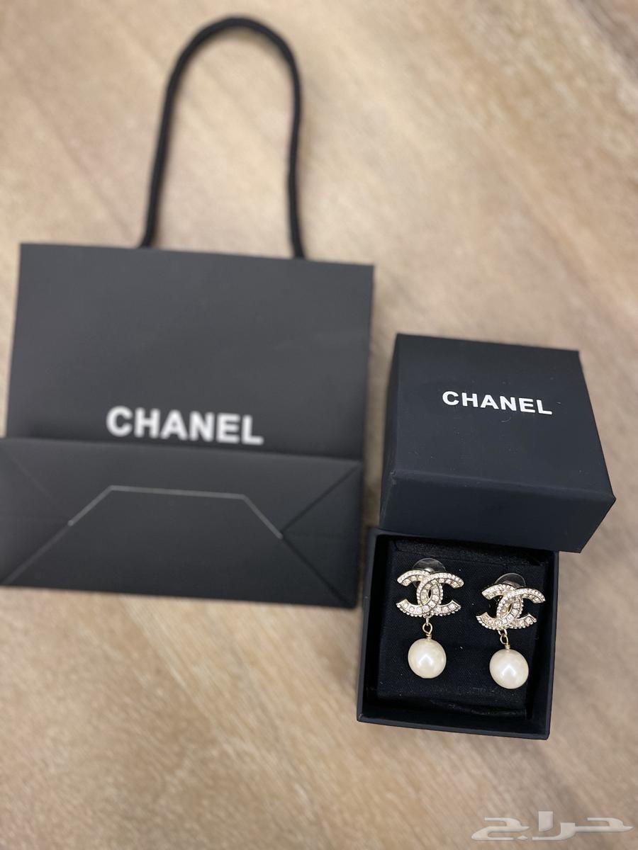 حلق شانيل جديد بكامل ملحقاته64453353090818114