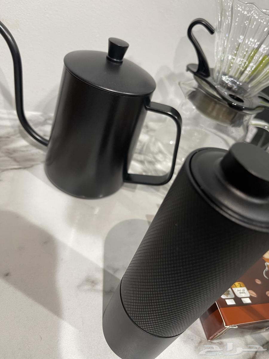 Clean V60 coffee set used for one month from Ben Rafat64455673226625112