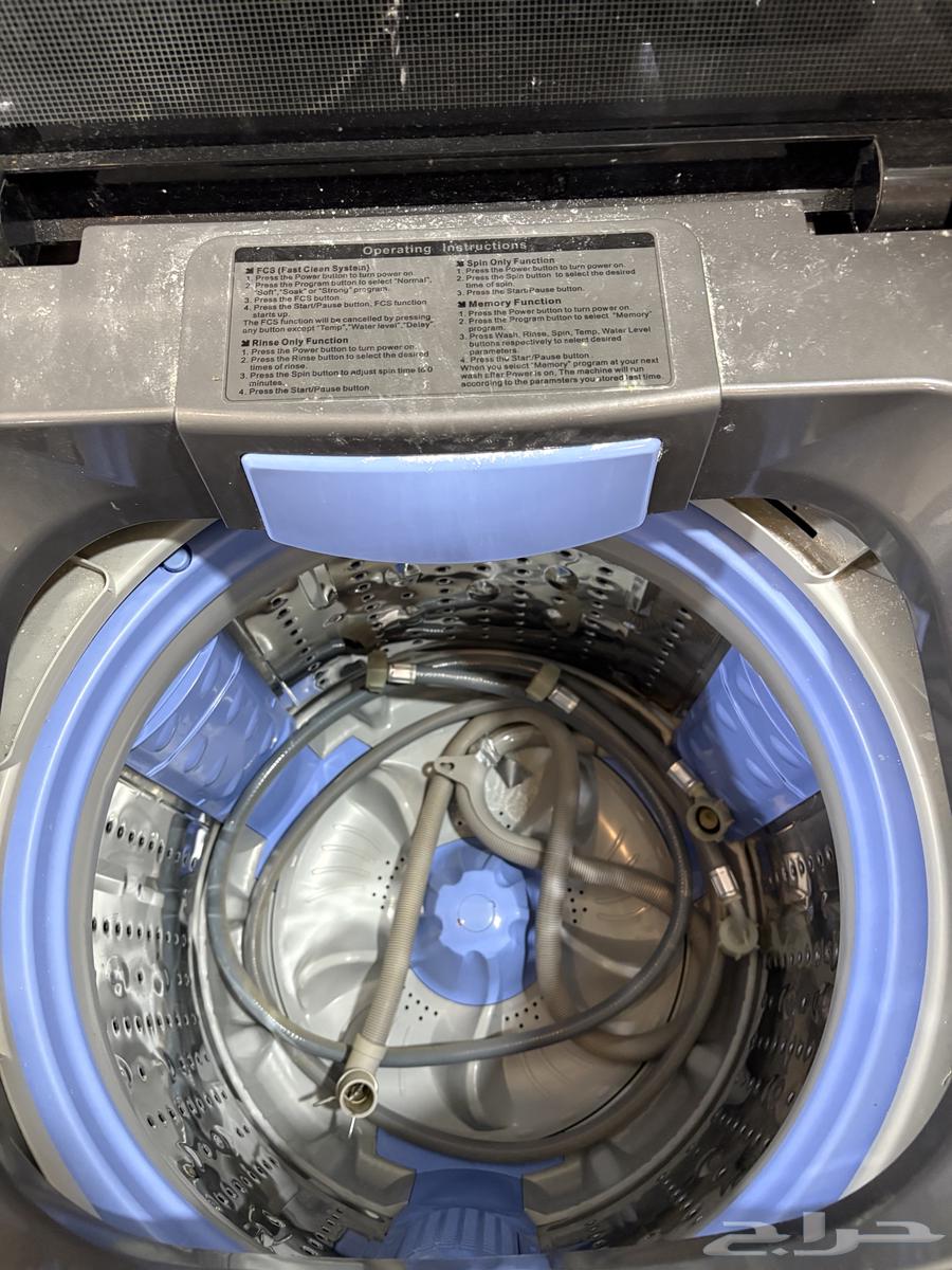 Very new washing machine, used for only one month64453256879617111