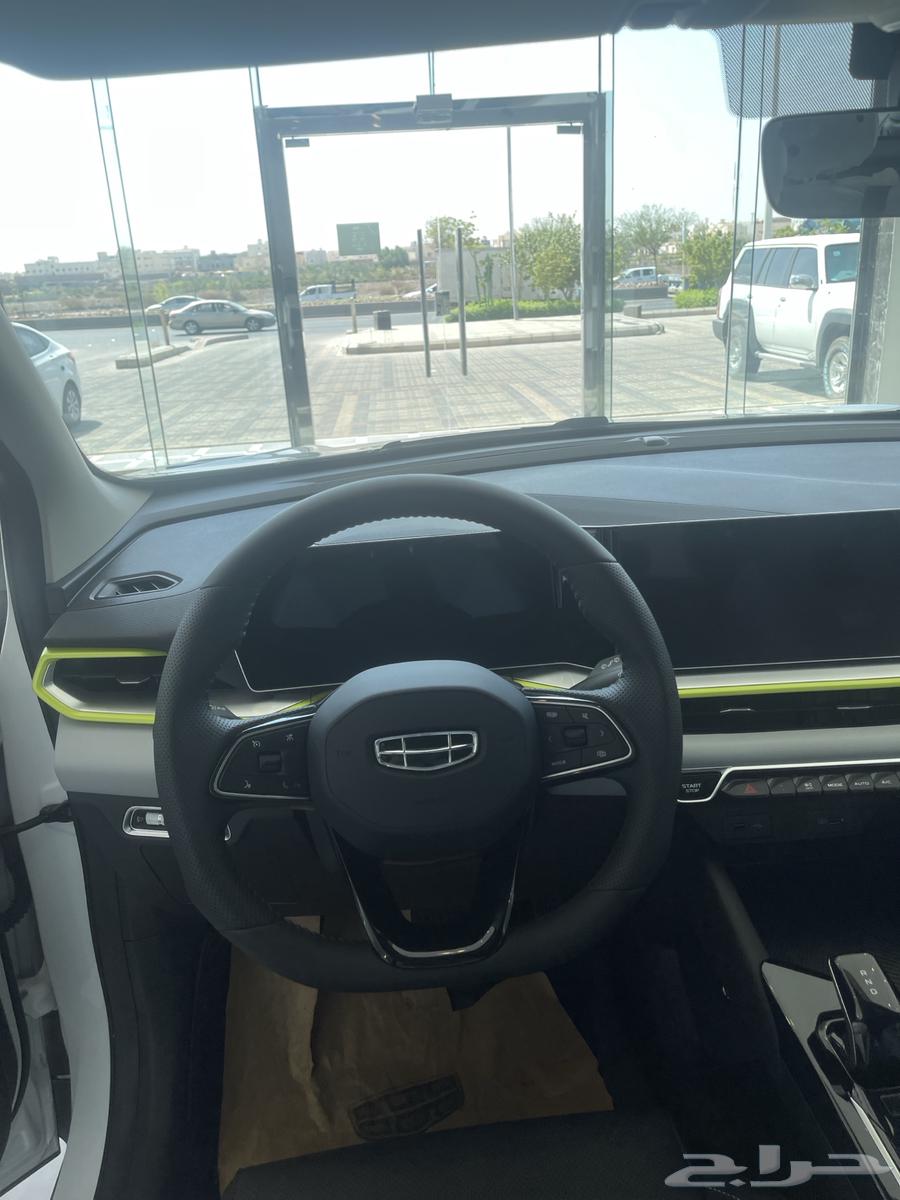 جيلي كولراي 2025 نص فل بسعر مميز64614036285187113