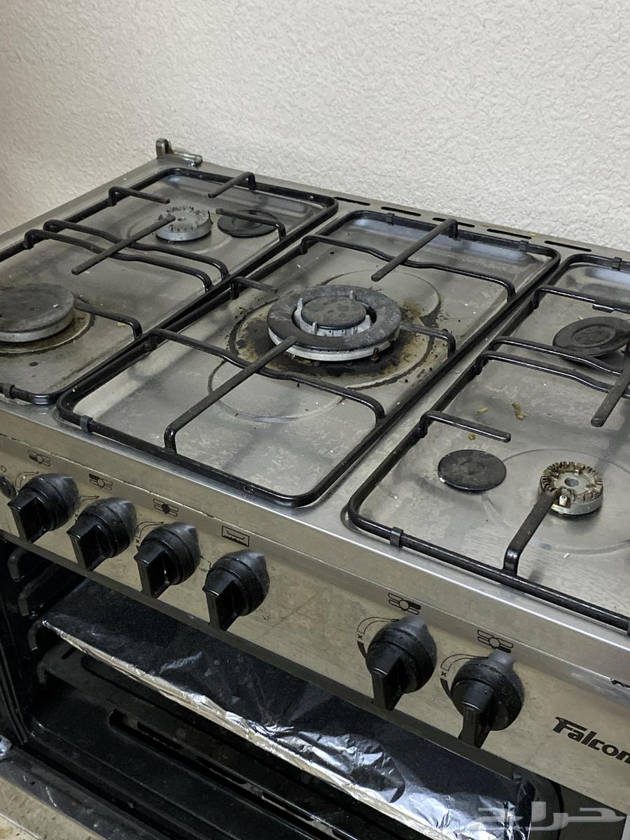 فرن للبيع فقط بابه مكسور64455440688131111