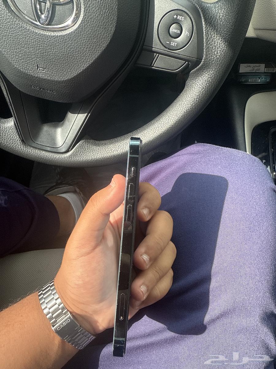 أيفون 12 برو64451392503554114