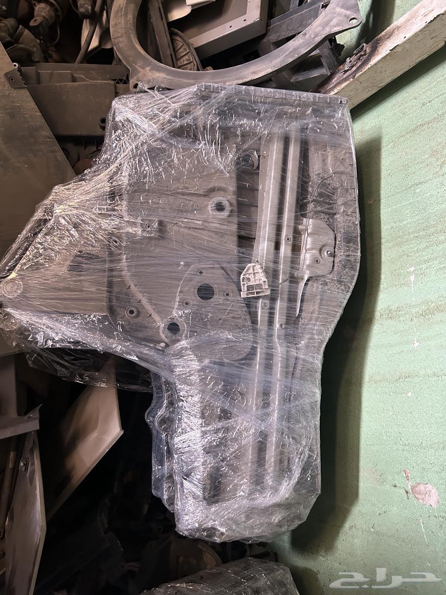 MAN Glass Lifting Mechanisms 2009–202264617813295234110