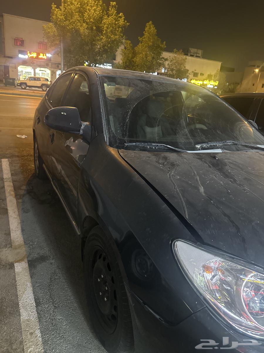 سياره لبيع هونداي اللون اسود 201064621530061570112