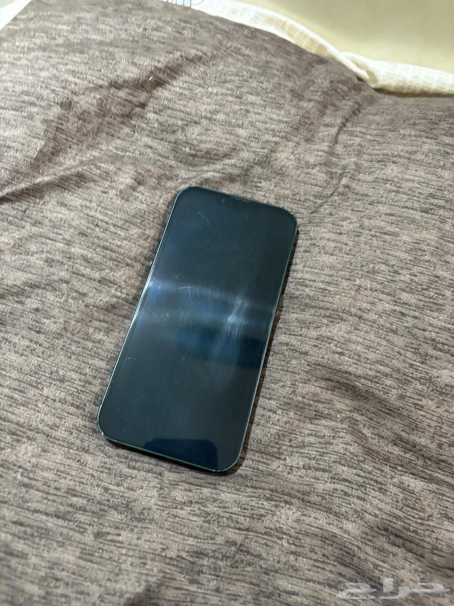 iPhone 13 12864451298093955110