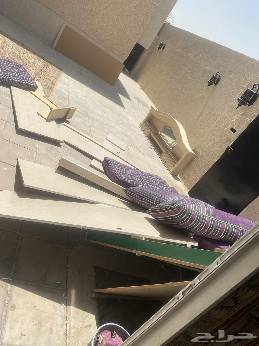 غساله للبيع ويوجد سرير نفرين للبيع64452089681539113