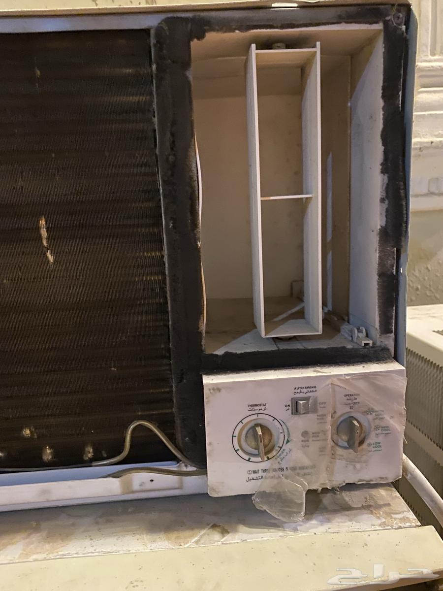 Window air conditioners, cold and in good condition, Al Hofuf 058071764455099635970112