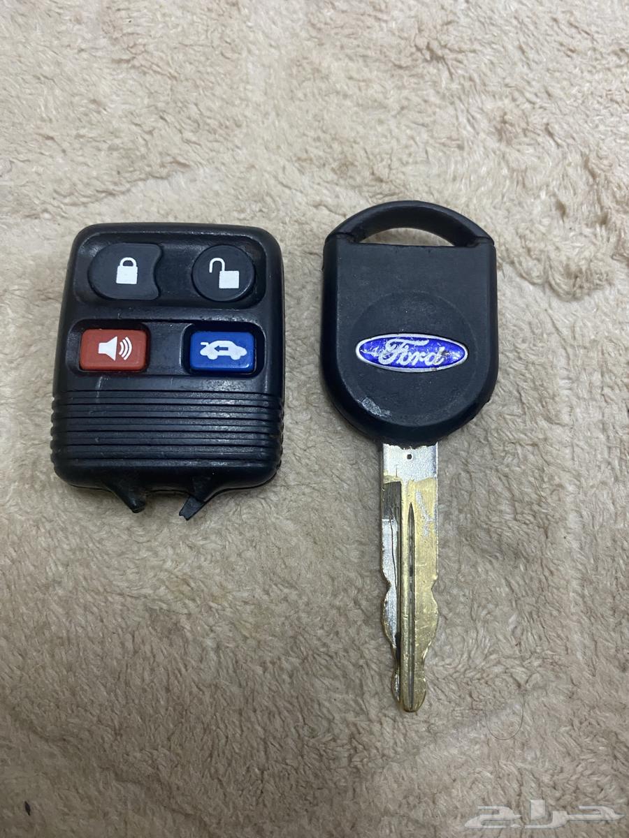 Clean Agency-Used Key and Remote64613482930563111