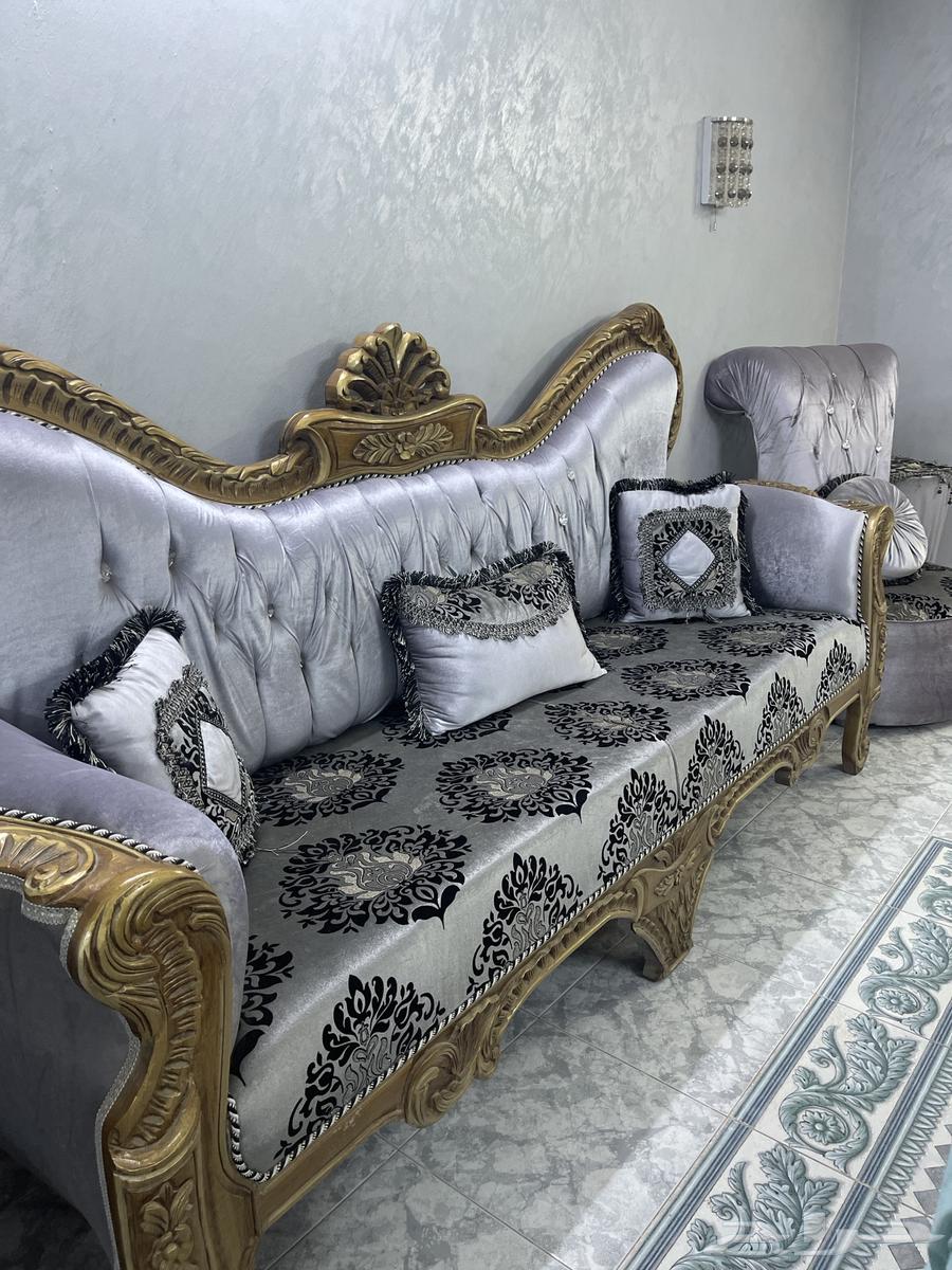 Sofa64450374568193110