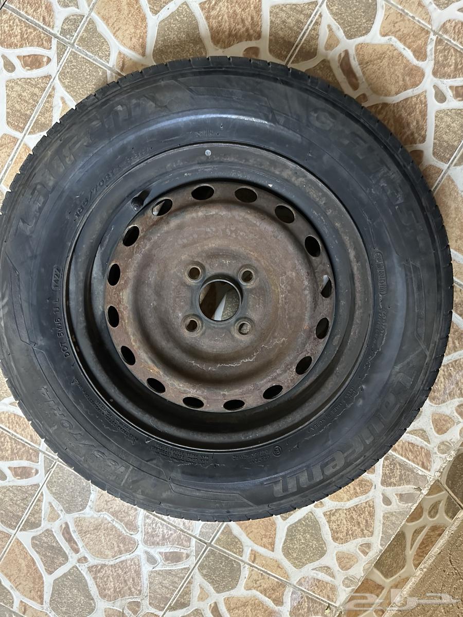 New Unused Tire and Rim Set, Size 185/70R1464622575125123112