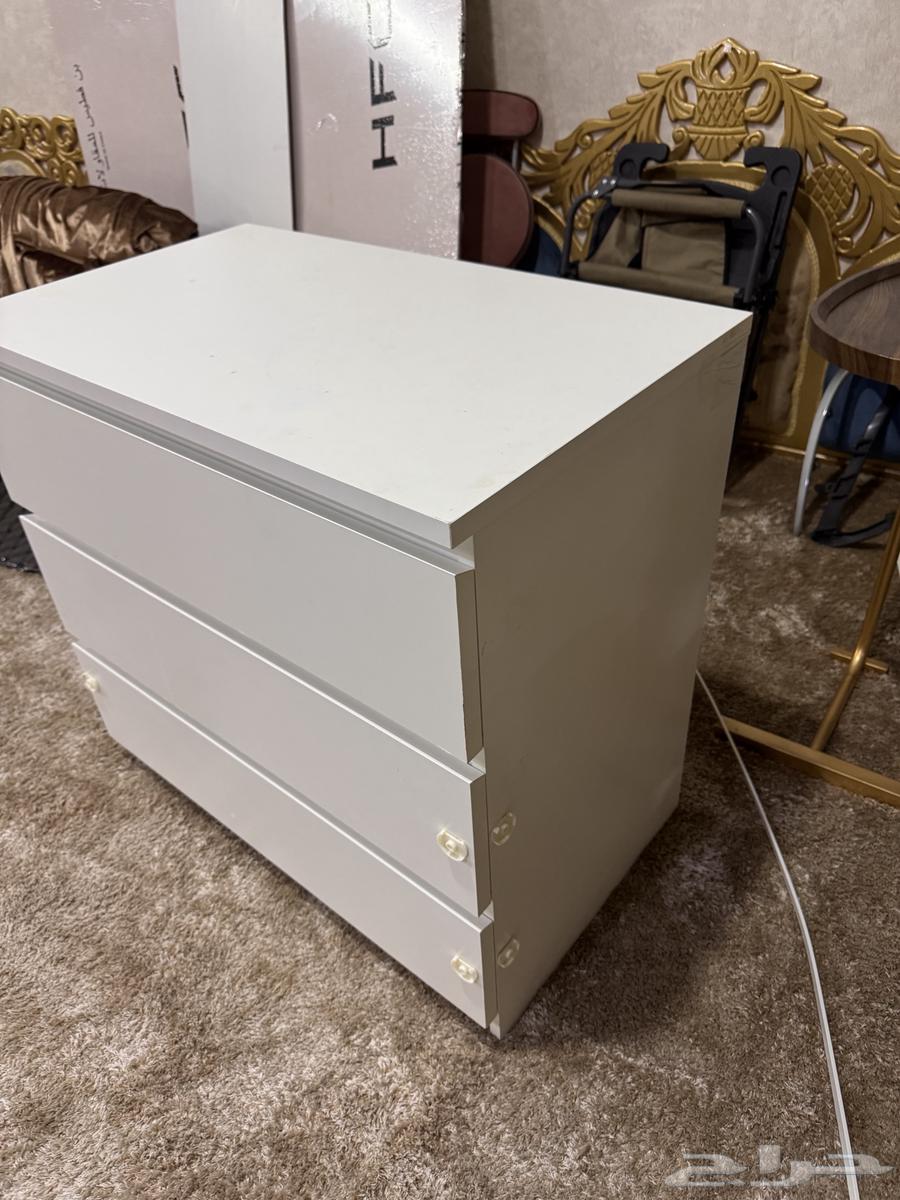 للبيع دولاب شفنيرة ثلاث ادراج من ايكيا64456735171841112