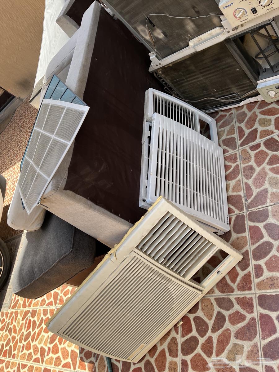 مكيفين للبيع64452888828163111