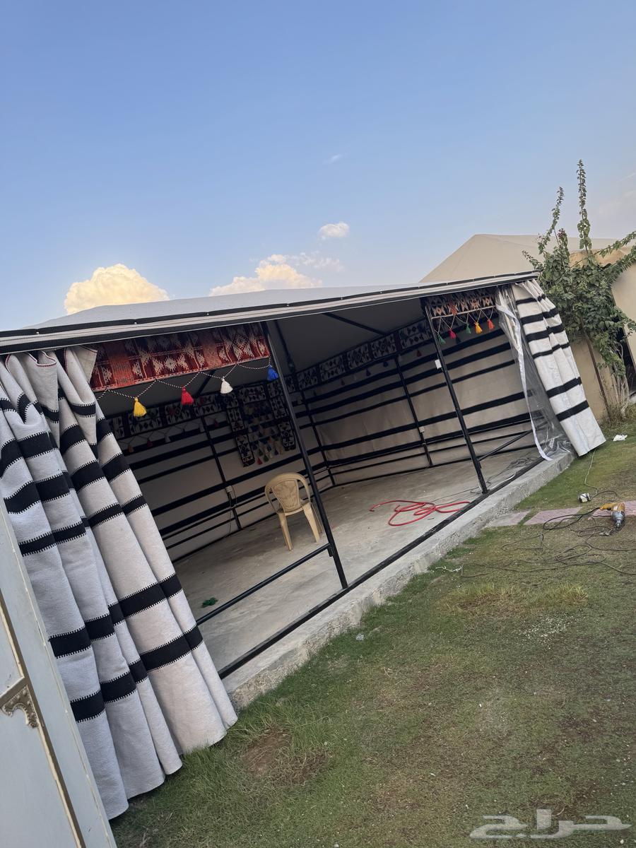 عرض يوم الوطني. بيت شعر ملكي بدون اطناب.64450758224513112