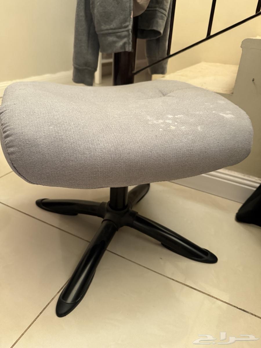 Recliner chair with comfortable footrest, contact me on WhatsApp64453544993153110