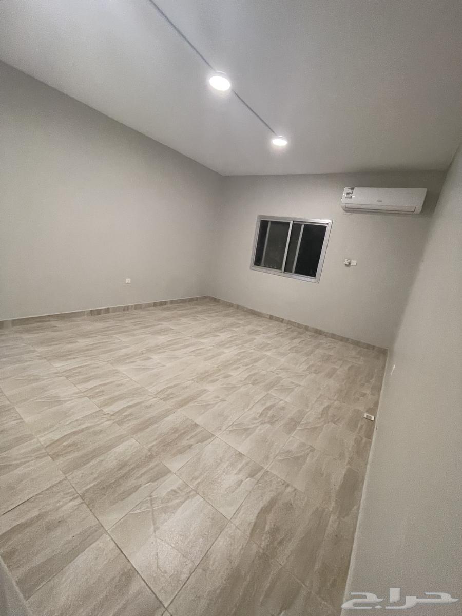 شقَّة صغيرة (استوديو) للإيجار