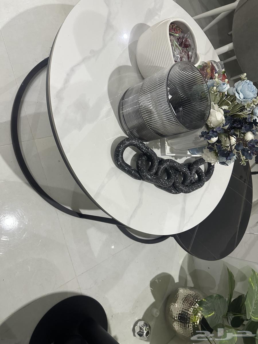 طاولتين قهوة من هوم بوكس شبه جديده64454770266883111