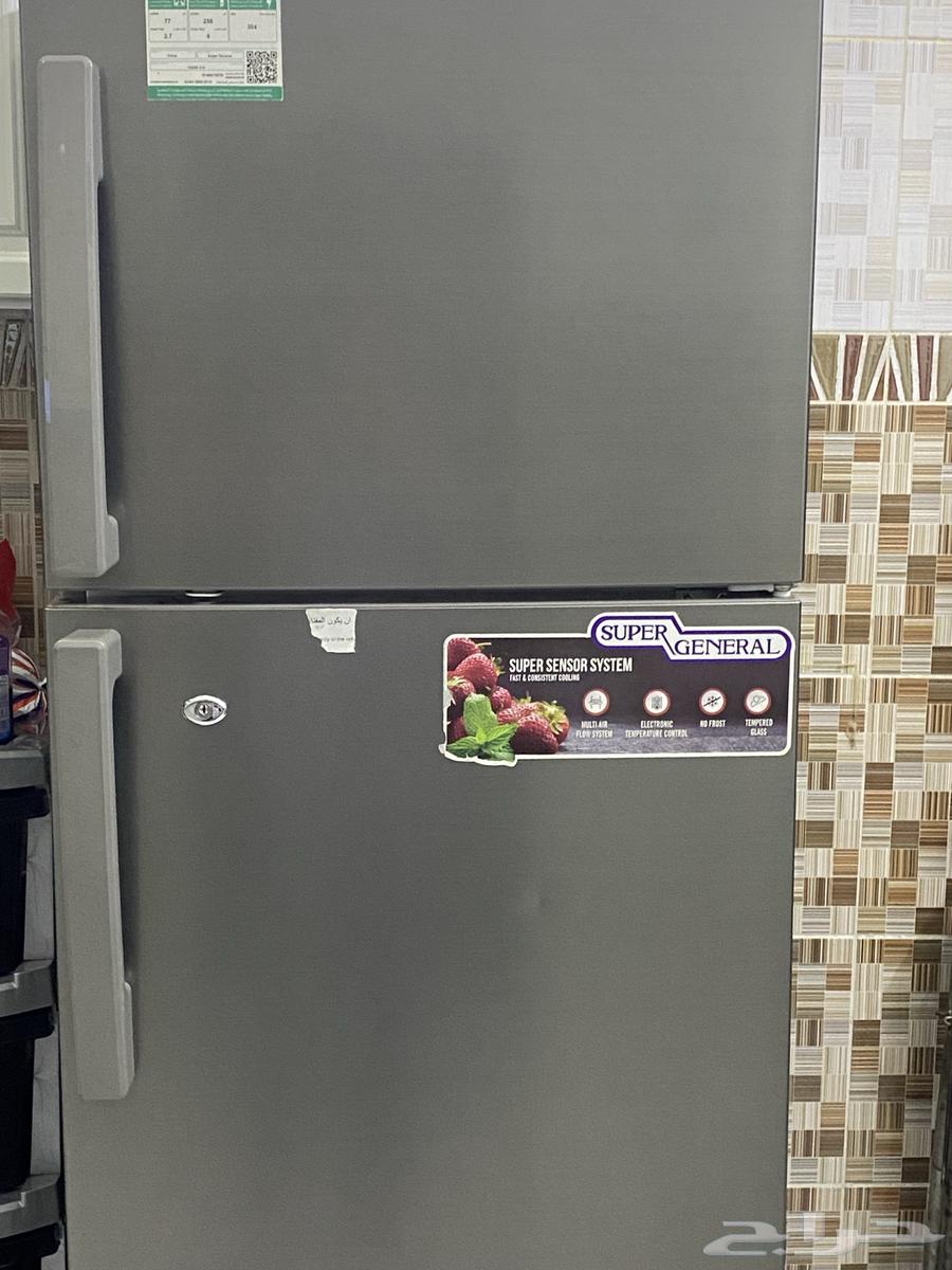 Refrigerator one year of use, reason for sale: moving to a new house64455879912705110