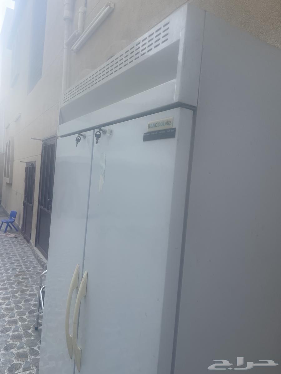 ثلاجه كبيره للبيع64453284359554113