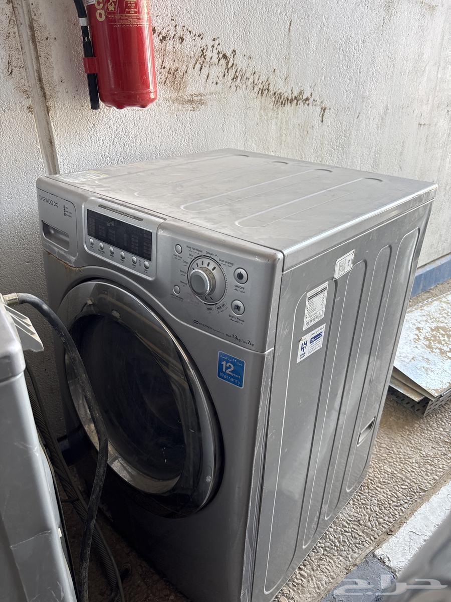 9 refrigerators in good condition64452170827523110