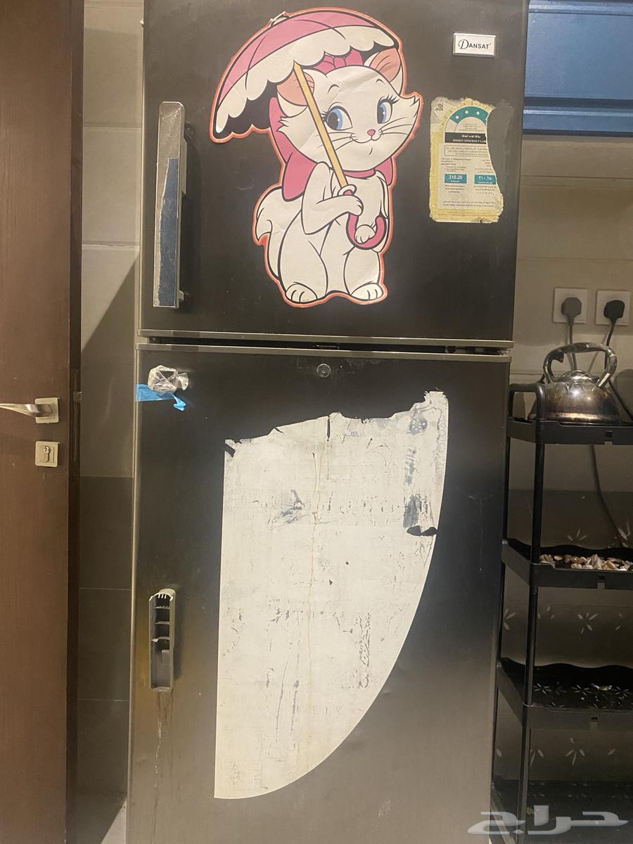 ثلاجه حجمها وسط للبيع64454235929090112