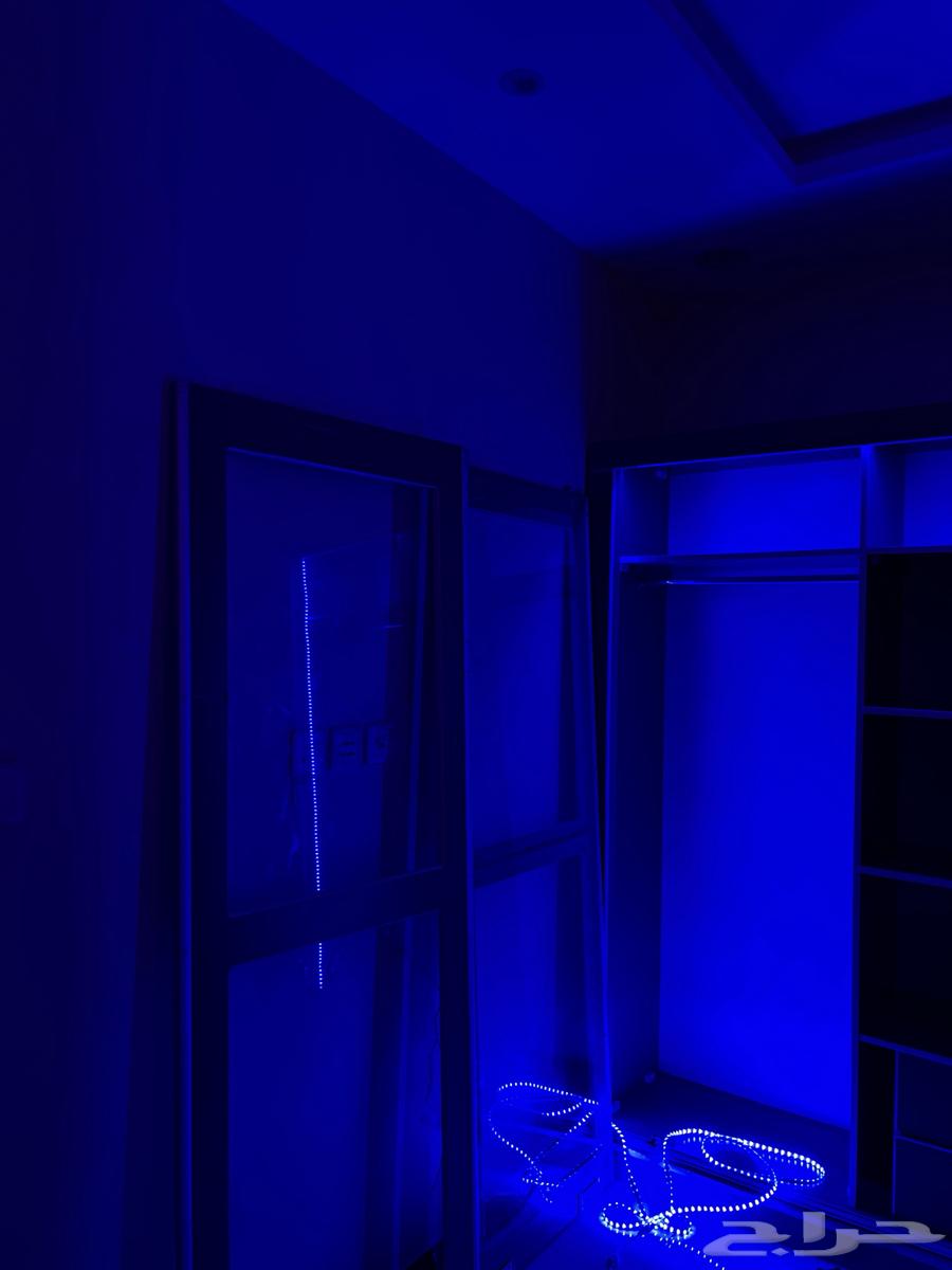 Wardrobe for sale with four doors for 400 without delivery, for serious buyers only64454482064642111