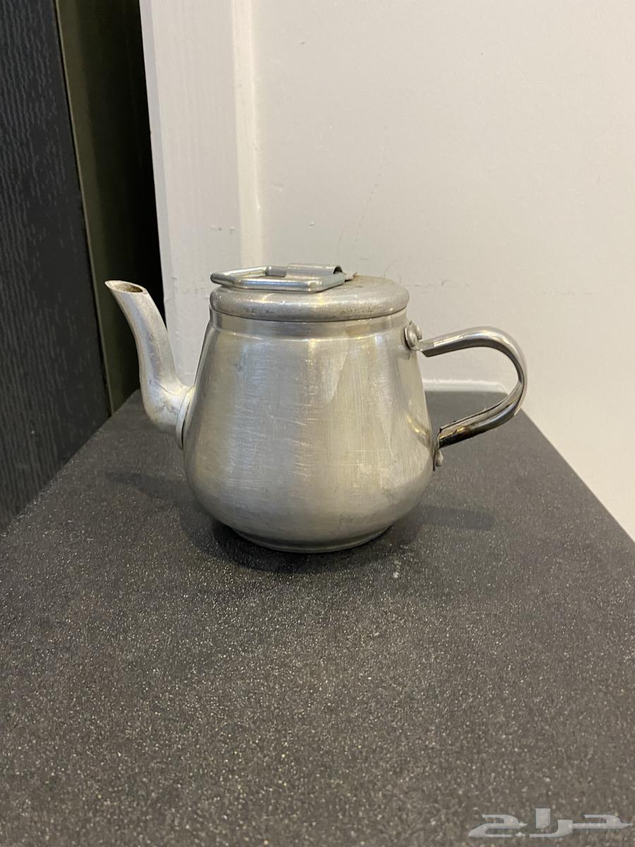 Egyptian tea caddy with composite lid64450960916610114