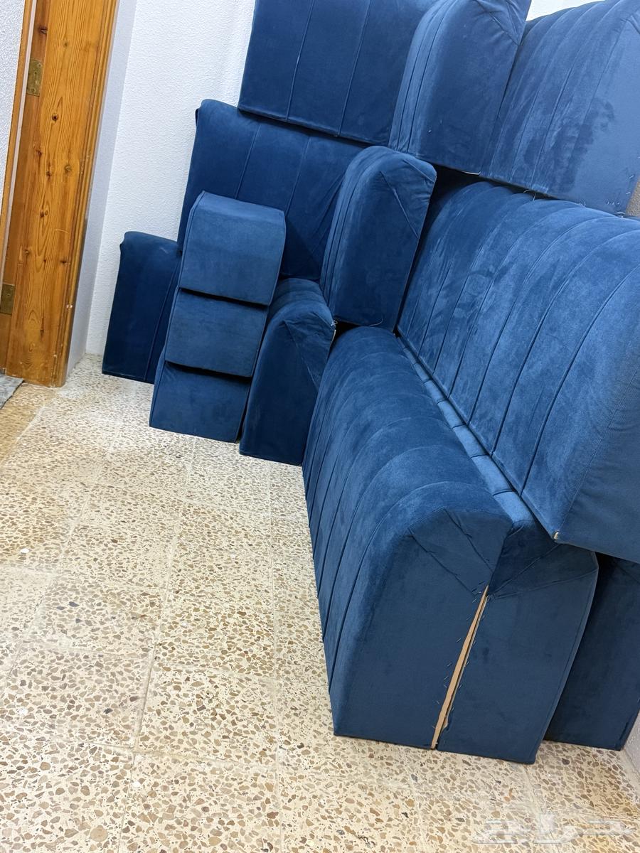 3 Wooden 4x5 Sofa Corner Supports with 3 Brackets, Almost New64456337771137110