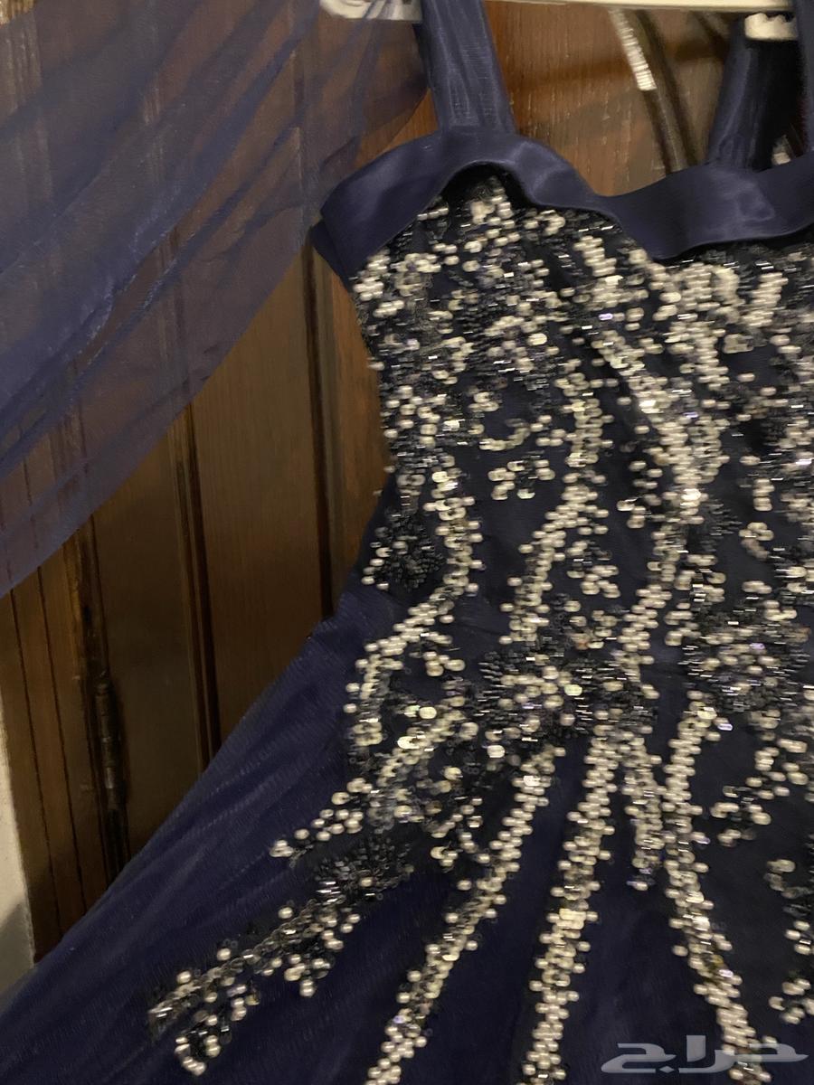 A dress I wore once, bought for 400, I want to sell it for 100 riyals64451365557891114