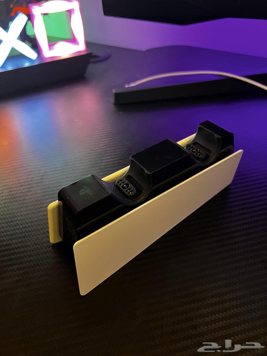 PS5 Camera and PS5 Controller Charger from Sony64452712068739111